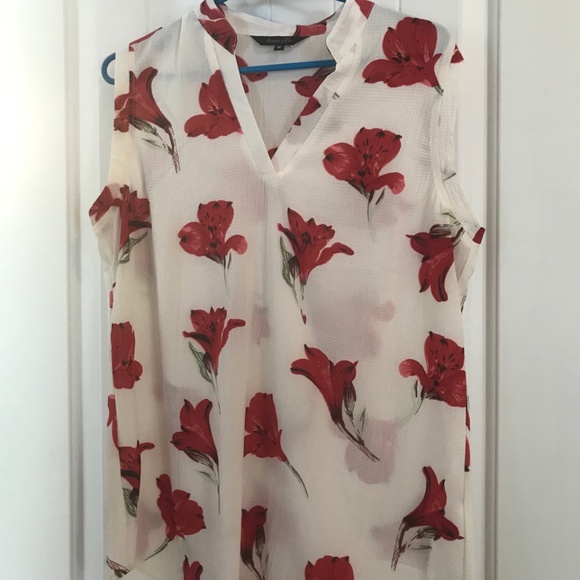 Amaryliss top - Picture 2 of 3